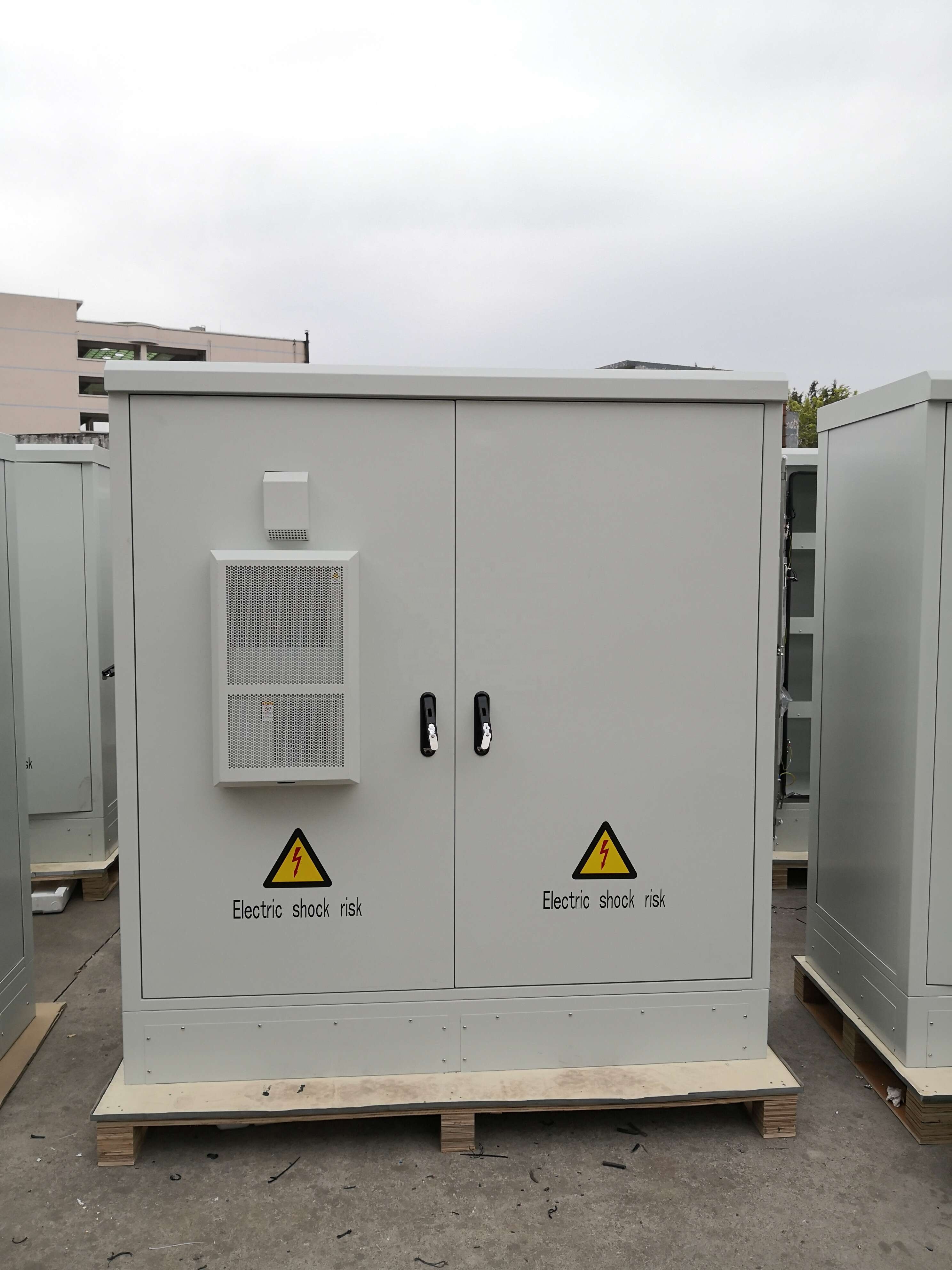 Outdoor Equipment Telecom Enclosure 19 Ip65 48v 150ah Batteries Cabinet Lithium Iron Phosphate Battery Empty Cabinet