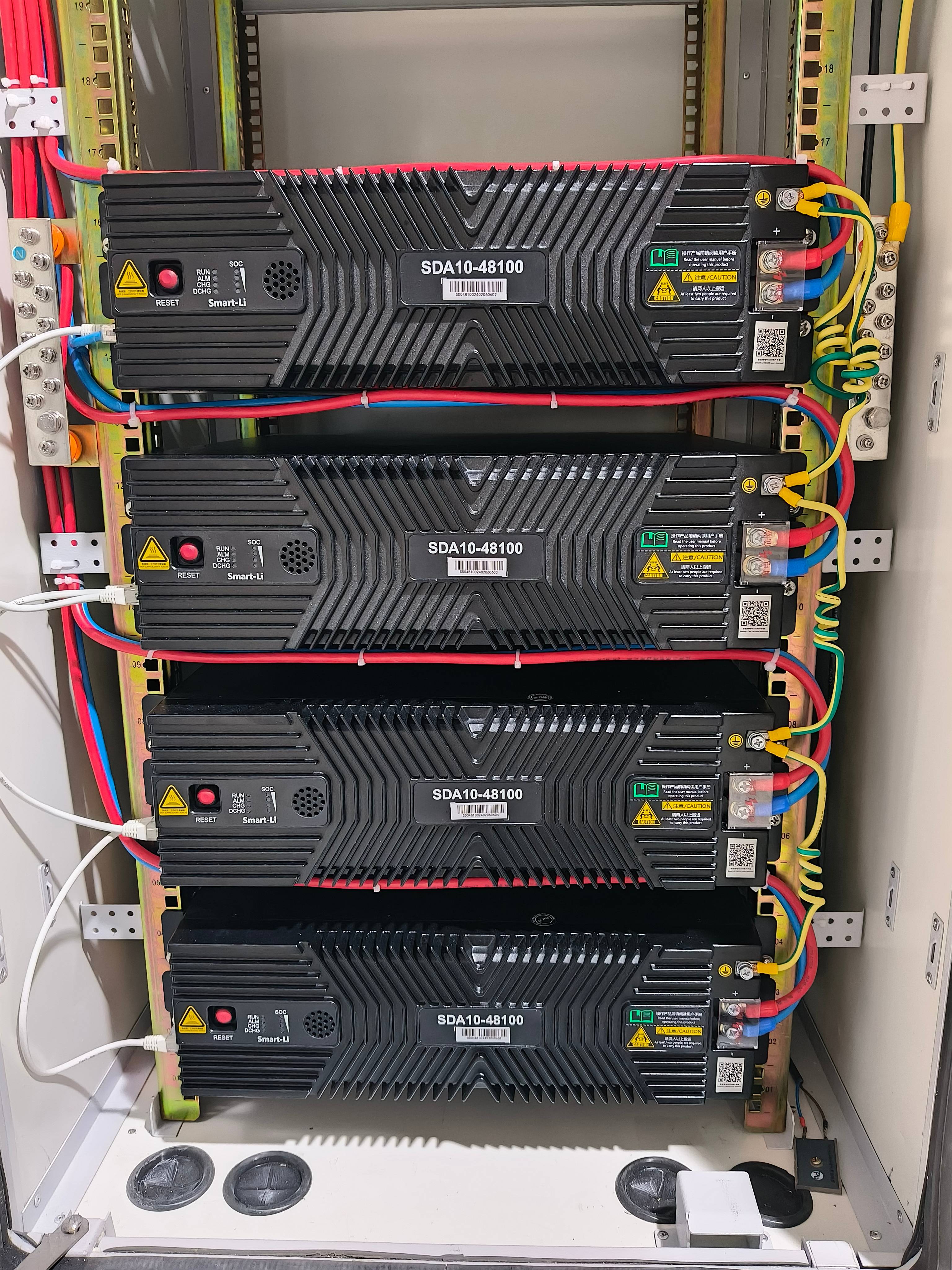 10kw 20 kwh 30 kw 35kwh 40kw 50kwh Lithium LiFePO4 Rack Mount Cabinet Battery for Off-Grid Solar Energy System