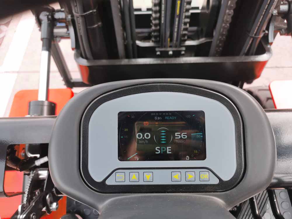 K2 2.5Ton Lithium Battery for Europe CE Certified Forklift with MSDS for Safety