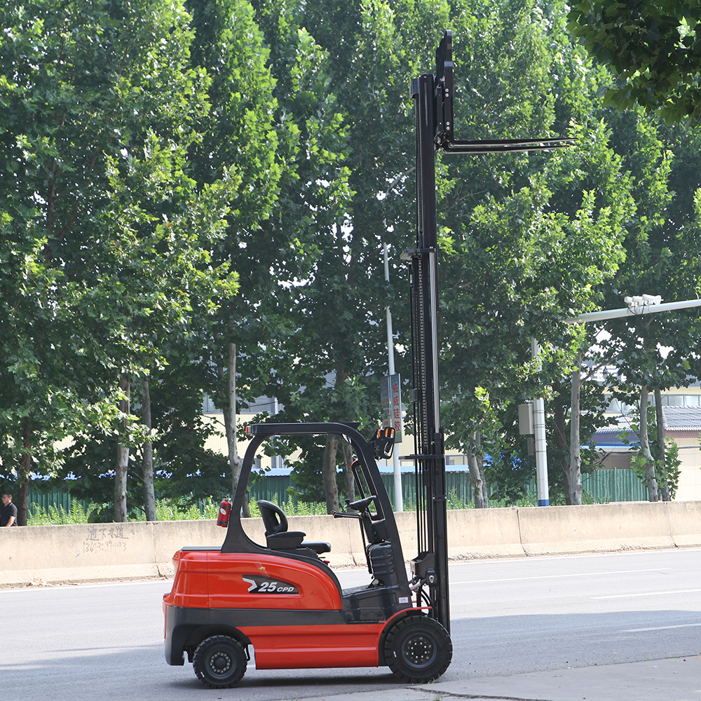 SKY Off Road Forklift 3 Ton Lithium Battery Electric Forklift Long Working Time Forklift For Cargo Handling Logistics