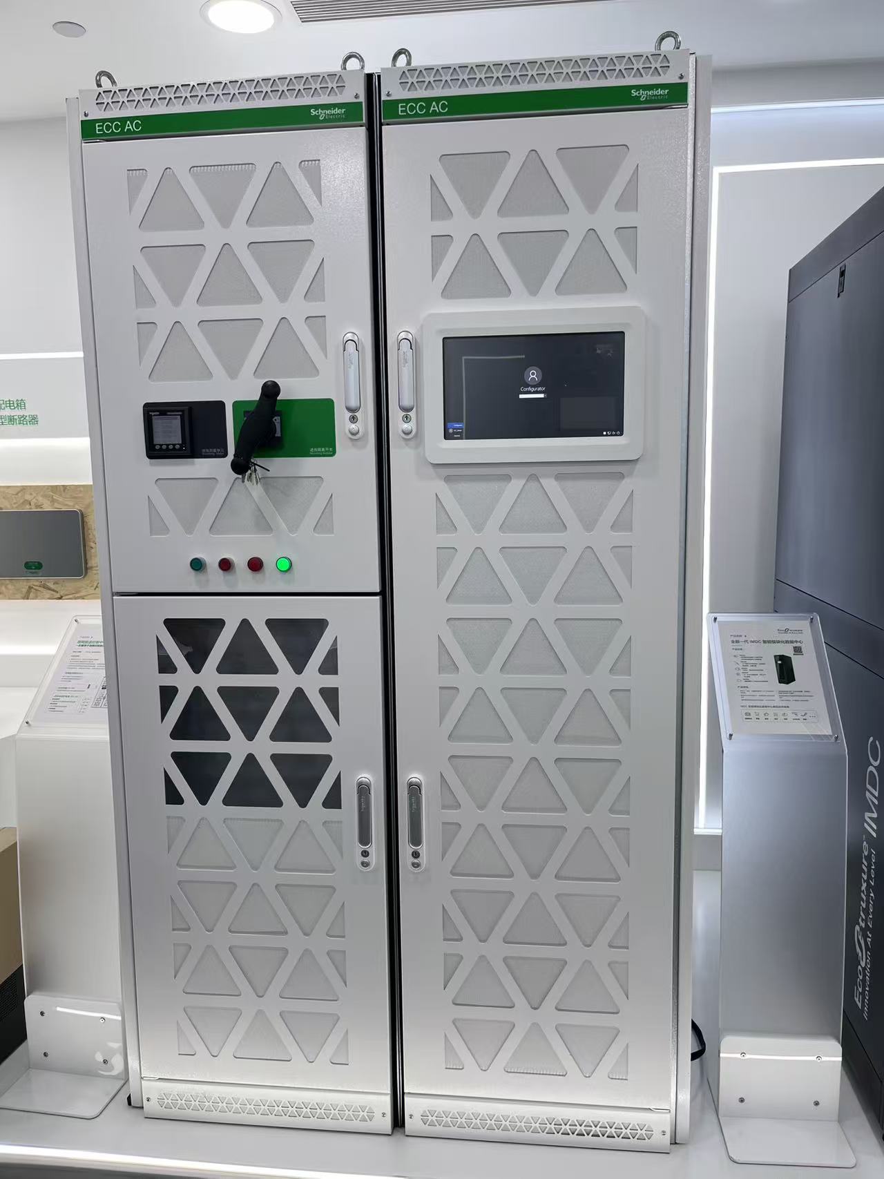 APC Schneider SPM10K UPS Lithium Battery for Computer Server Network Equipment 10KVA/10KW Backup Power