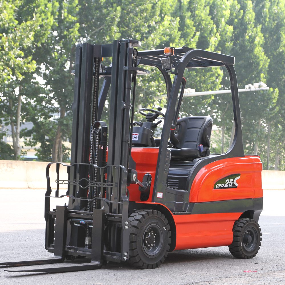 SKY Off Road Forklift 3 Ton Lithium Battery Electric Forklift Long Working Time Forklift For Cargo Handling Logistics