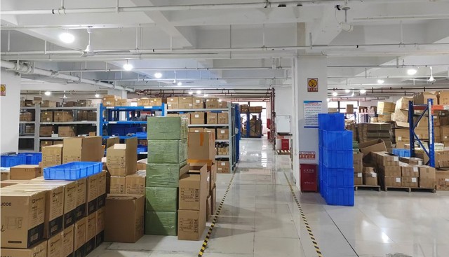 SMTR biometric access control deployed in industrial facility