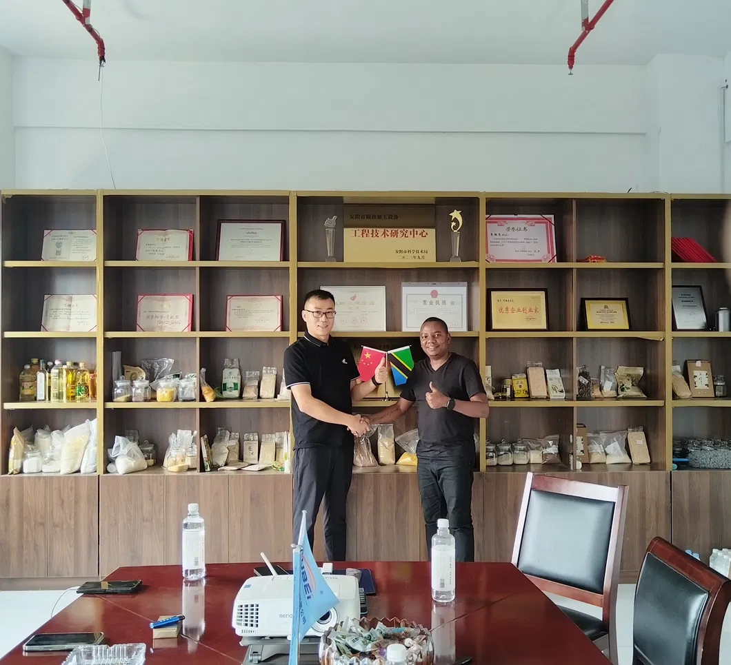Oil Press Machine Canola Sunflower Soybean Oil Pressing Machine