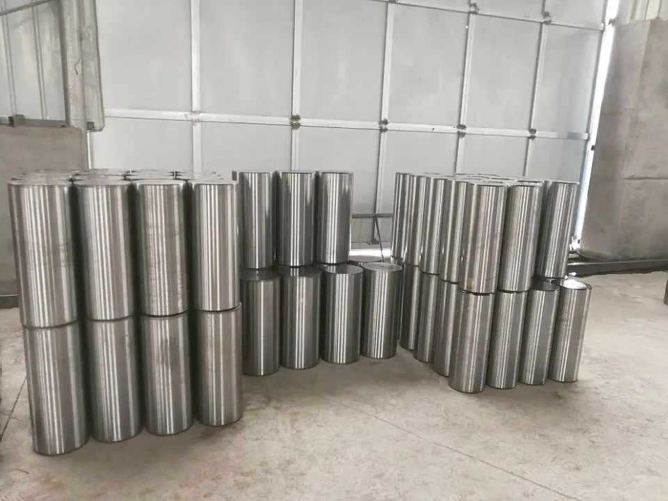 Solid piston design