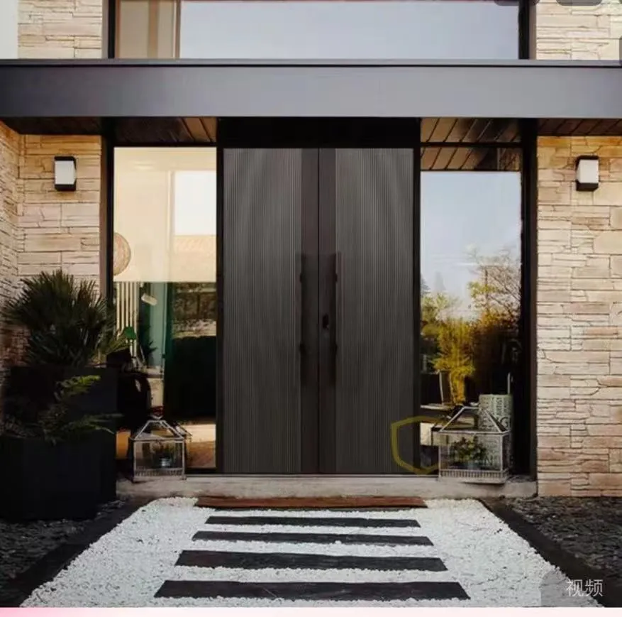 Cast Aluminum Door Detail