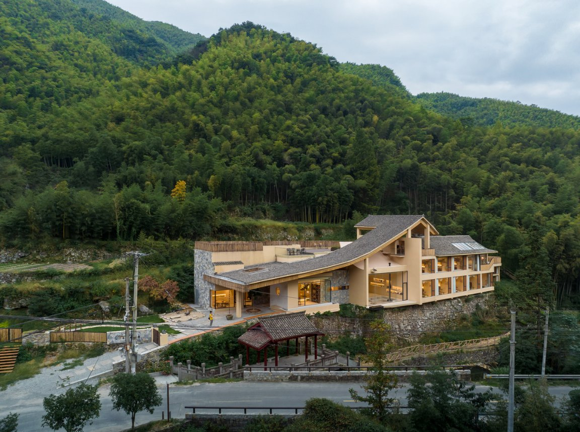 Premium French Double Tempered Clear Glass Aluminum Bay Windows