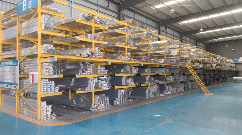 Shandong Envi aluminum factory raw material warehouse — large-scale manufacturing facility