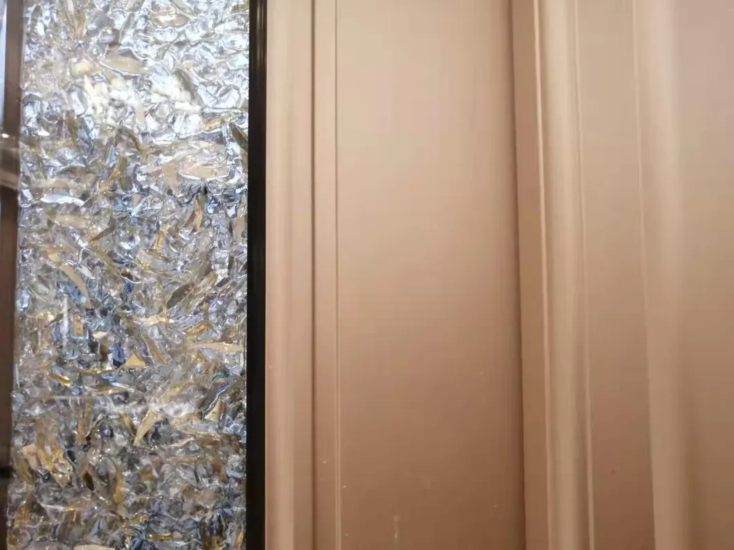 Narrow Frame Door Detail 2