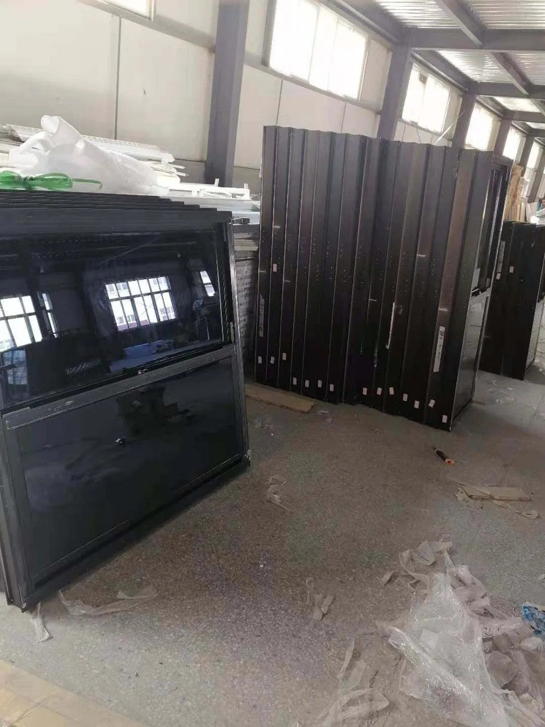 Black Color Aluminum Triple Glass Double Hung Window Bay Window for Garden