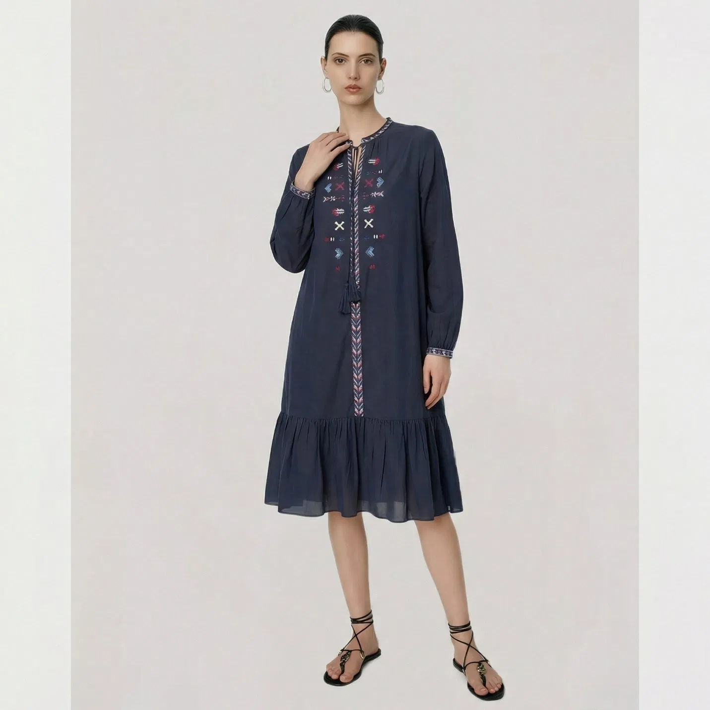 Vestido Casual Elegante de Manga Longa para Mulheres com Bordado de Fábrica OEM