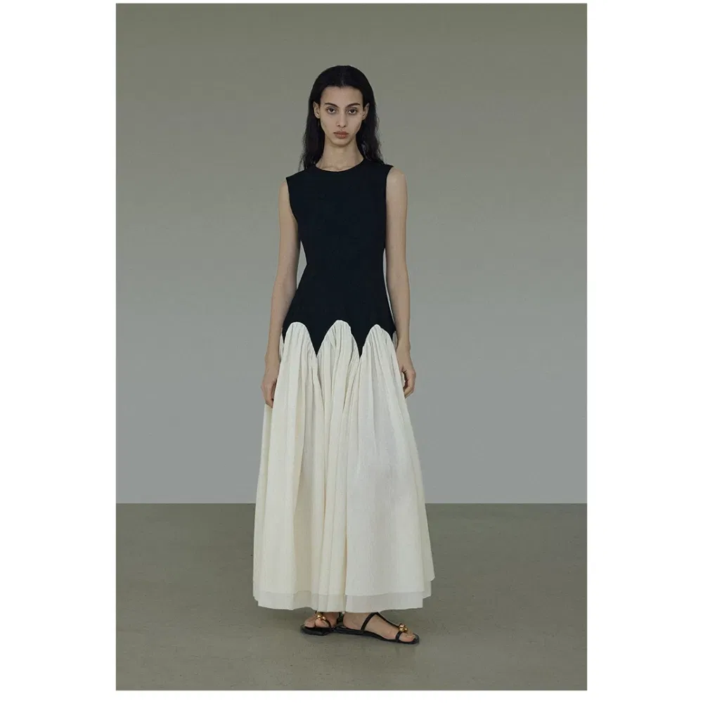 Vestido Maxi Sem Mangas de Gola Redonda Personalizado por Atacado para Mulheres na China, Design de Alta Qualidade, Ajuste Slim, Casual para Resort para Senhoras