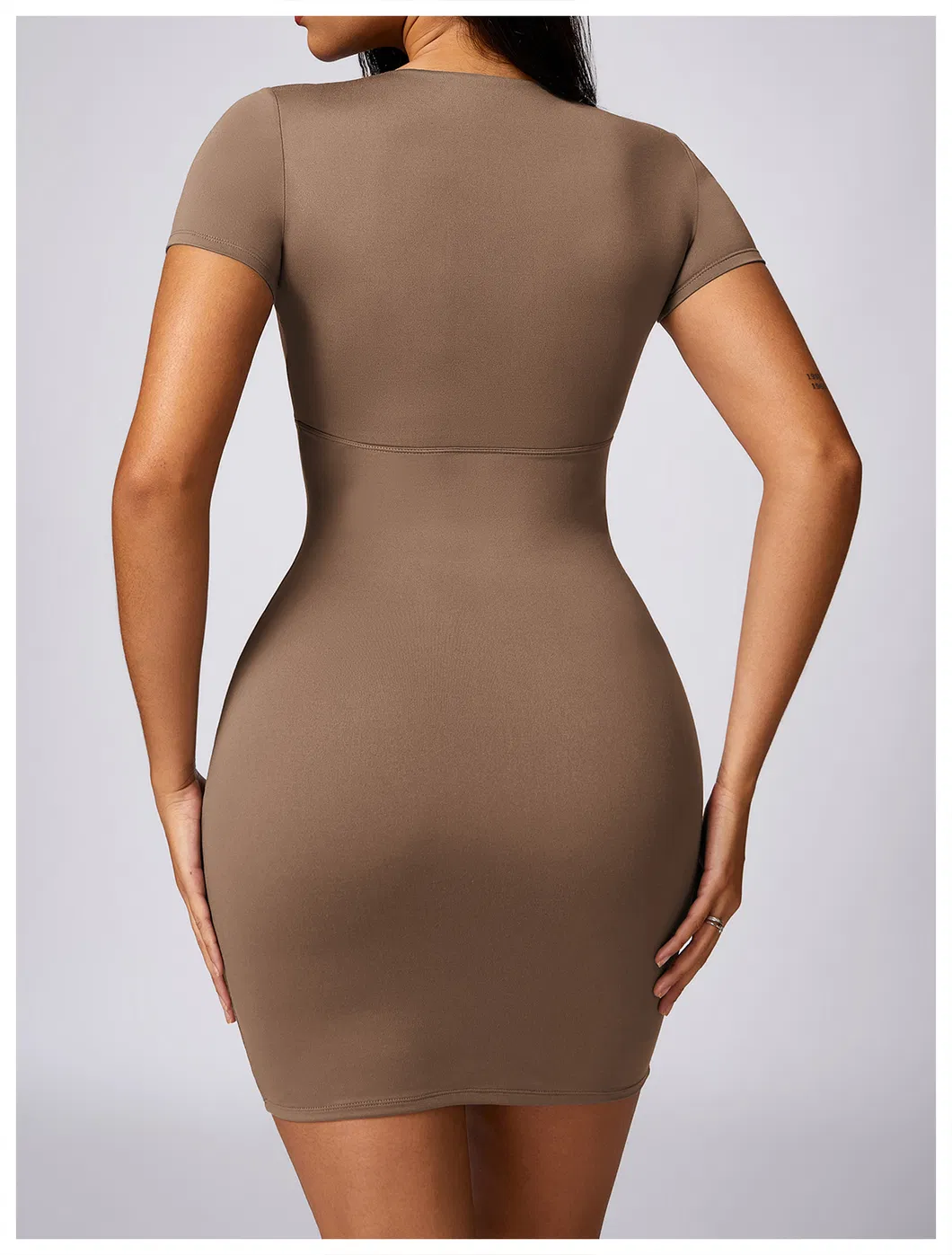 Vestido Casual Justo com Pacote Slim-Fit, Manga Curta, Estilo Esportivo