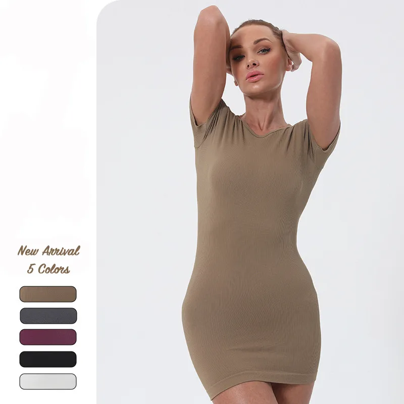 Manga Curta Basic Sports Dress