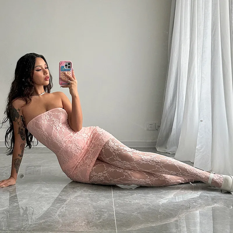 Novo Vestido Envolvente de Renda Sexy com Meias de Seda para Looks Casuais