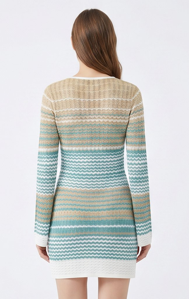 Vestido MIDI de Tricô Oco Listrado com Manga Longa e Decote em V