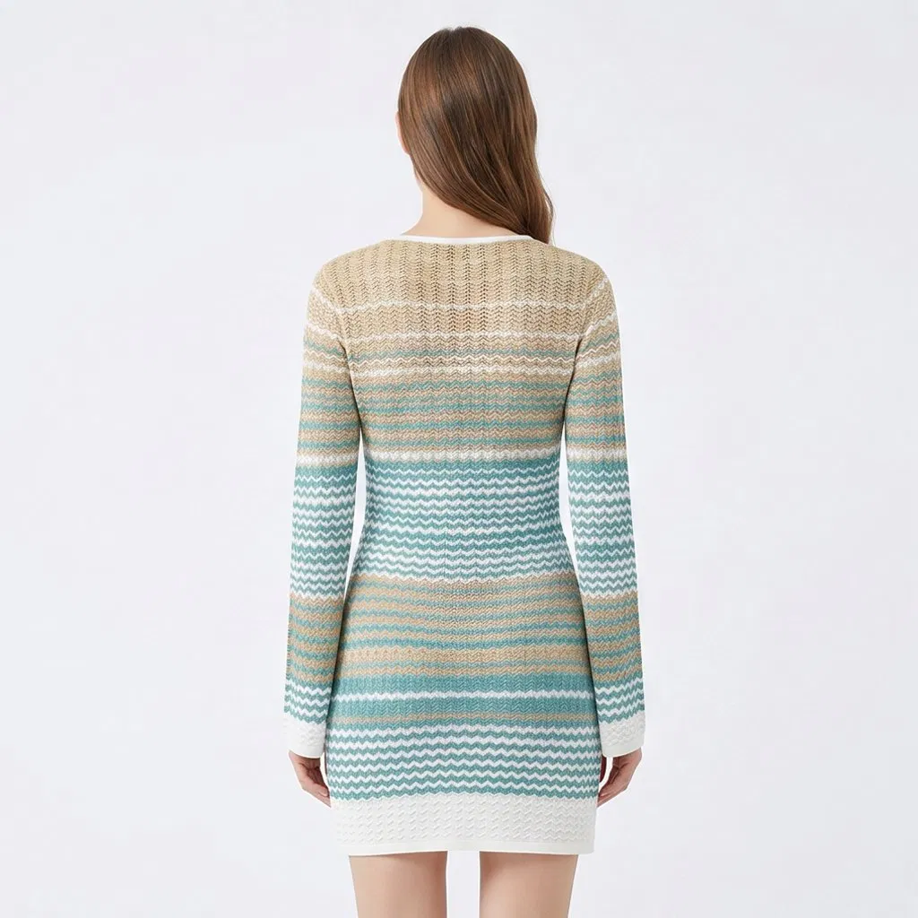 Vestido MIDI de Tricô Oco Listrado com Manga Longa e Decote em V