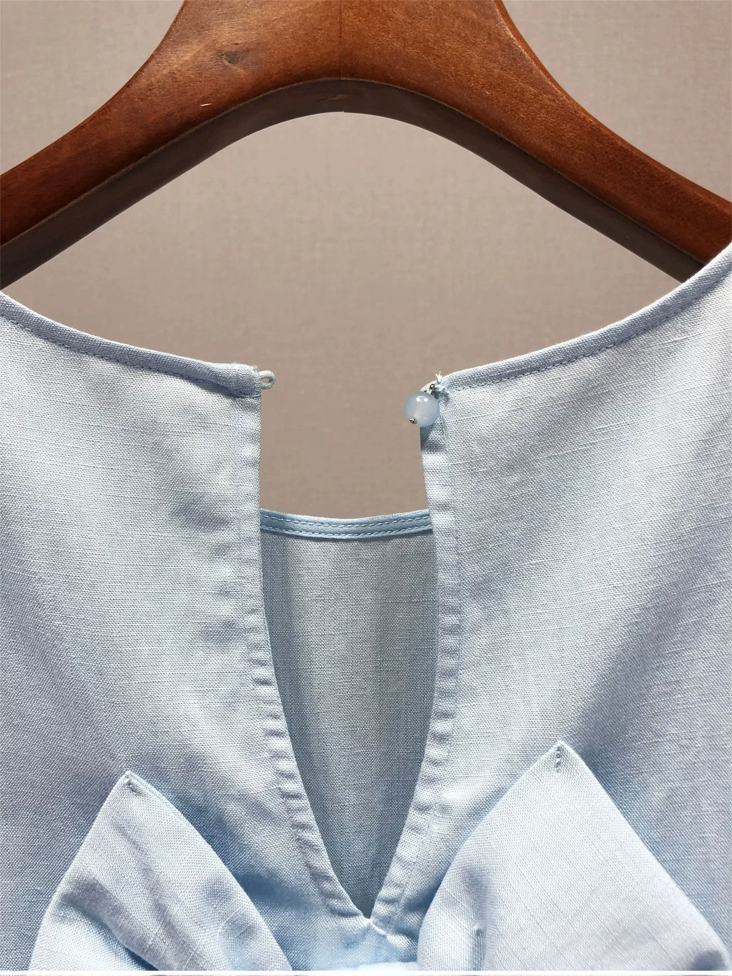 Vestido Longo Sem Mangas Lady Linen com Laço nas Costas e Fenda Lateral Roupas Casuais de Verão para Férias Atacado Personalizado