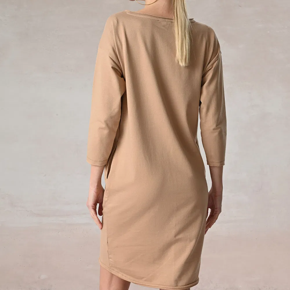 Vestido de Algodão com Bordado de Lantejoulas