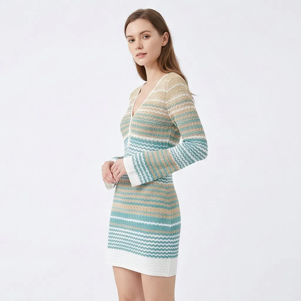 Vestido MIDI de Tricô Oco Listrado com Manga Longa e Decote em V