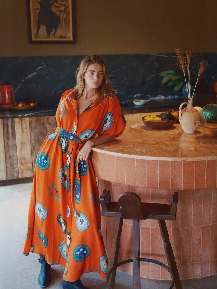 Vestido Maxi Camisa Laranja Estampado para Mulheres Verão com Manga Puff Curta e Cinto Autoajustável Casual Boho Longo
