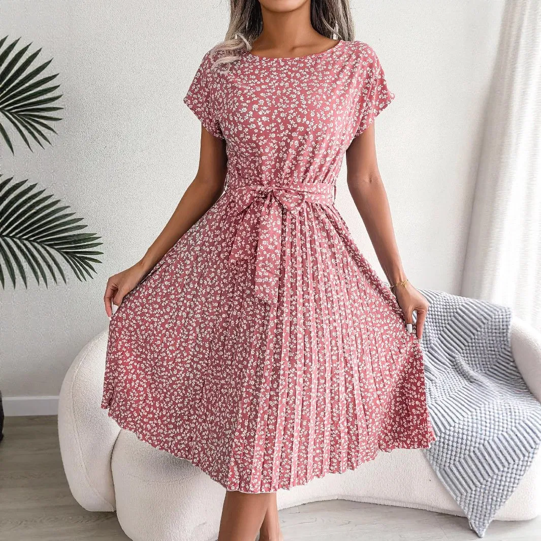 Vestido de menina floral plissado de manga curta casual de primavera e verão