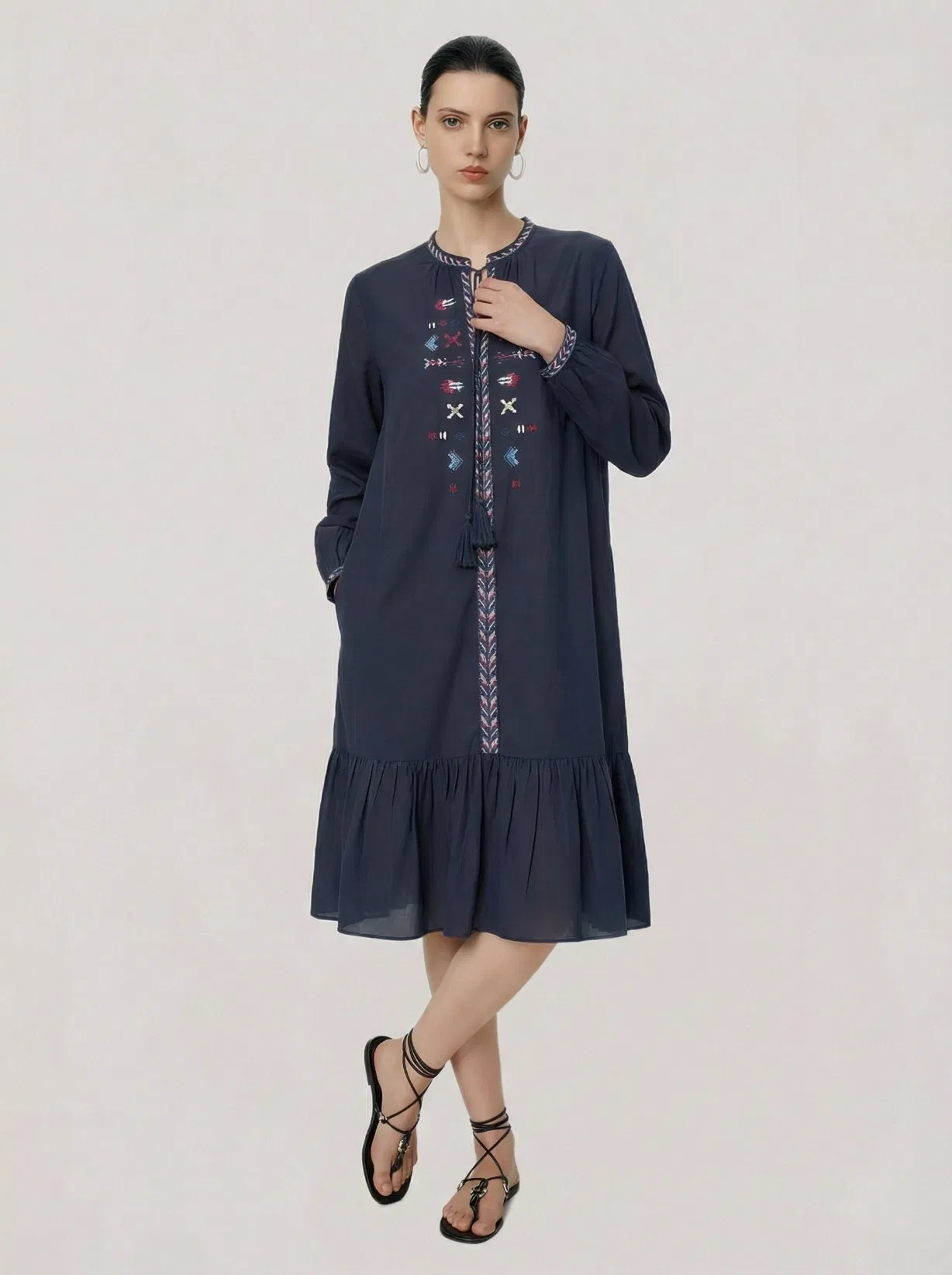 Vestido Casual Elegante de Manga Longa para Mulheres com Bordado de Fábrica OEM