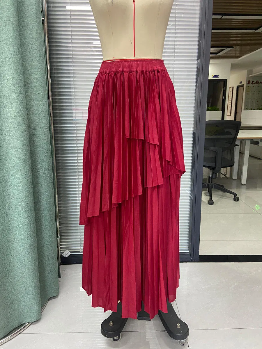 2025 Último Design Vestido Casual Maxi de Alta Qualidade para Mulheres, Confeccionado em Tecido, Conjunto de Duas Peças com Saia Plissada e Cinto de Padrão Sólido