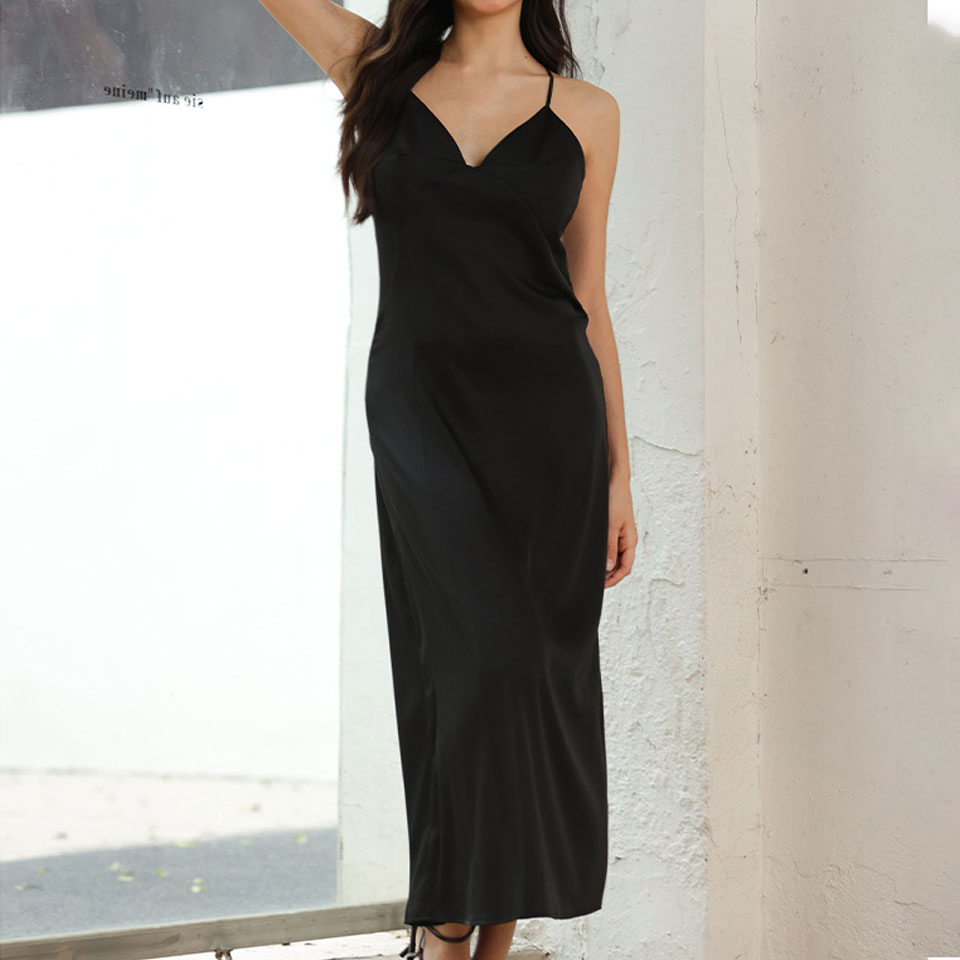 Vestido Casual Feminino Sem Mangas de Alta Qualidade Personalizado, Decote em V, Alça Fina, Midi, Vestido Slip Preto por Atacado para Mulheres