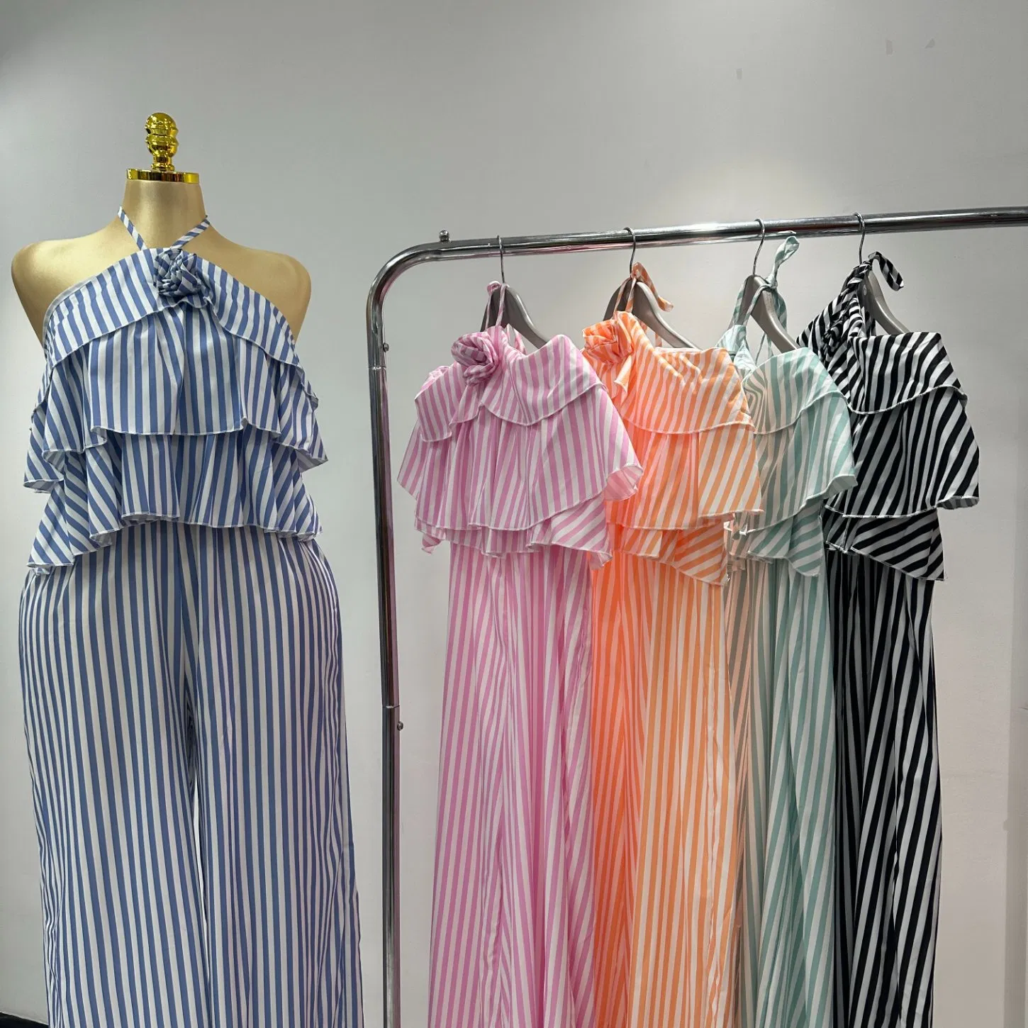 Vestido Casual de Verão em Comprimento Médio em Cor Sólida