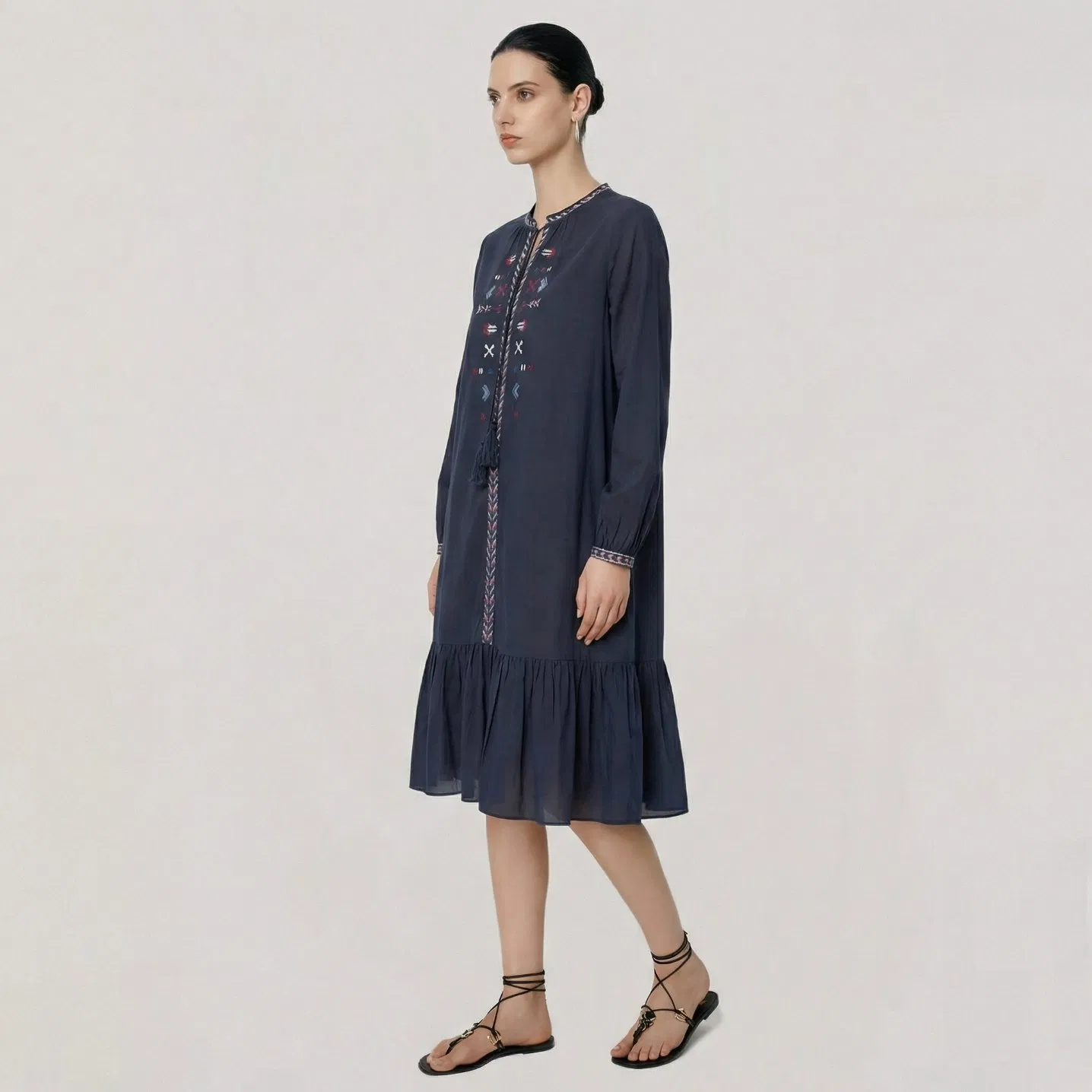 Vestido Casual Elegante de Manga Longa para Mulheres com Bordado de Fábrica OEM