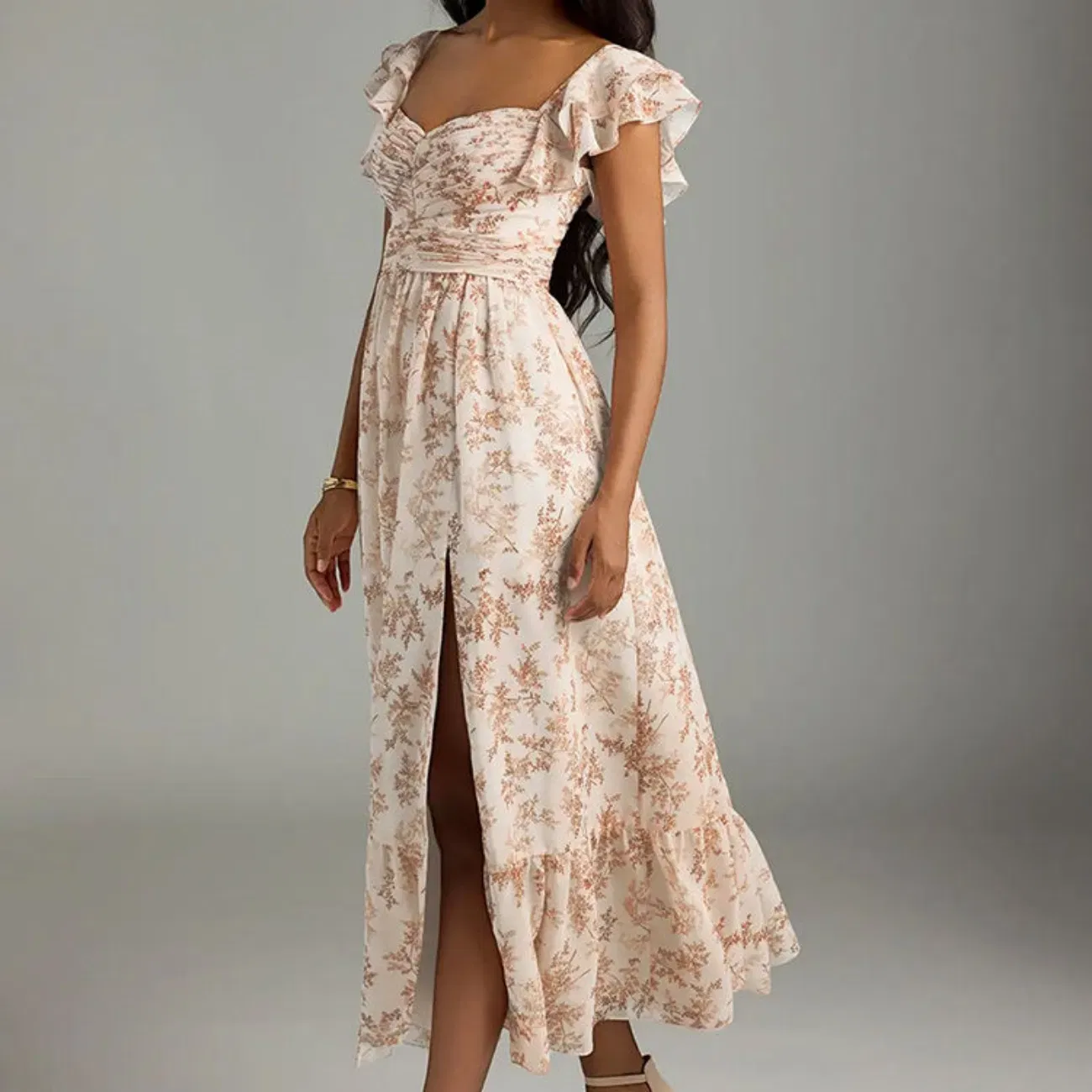 Fabricante de Roupas OEM Vestido Maxi Casual de Verão A-Line com Rendas, Cintura Elástica, Decote Coração e Impressão Digital Pink Fern Floral