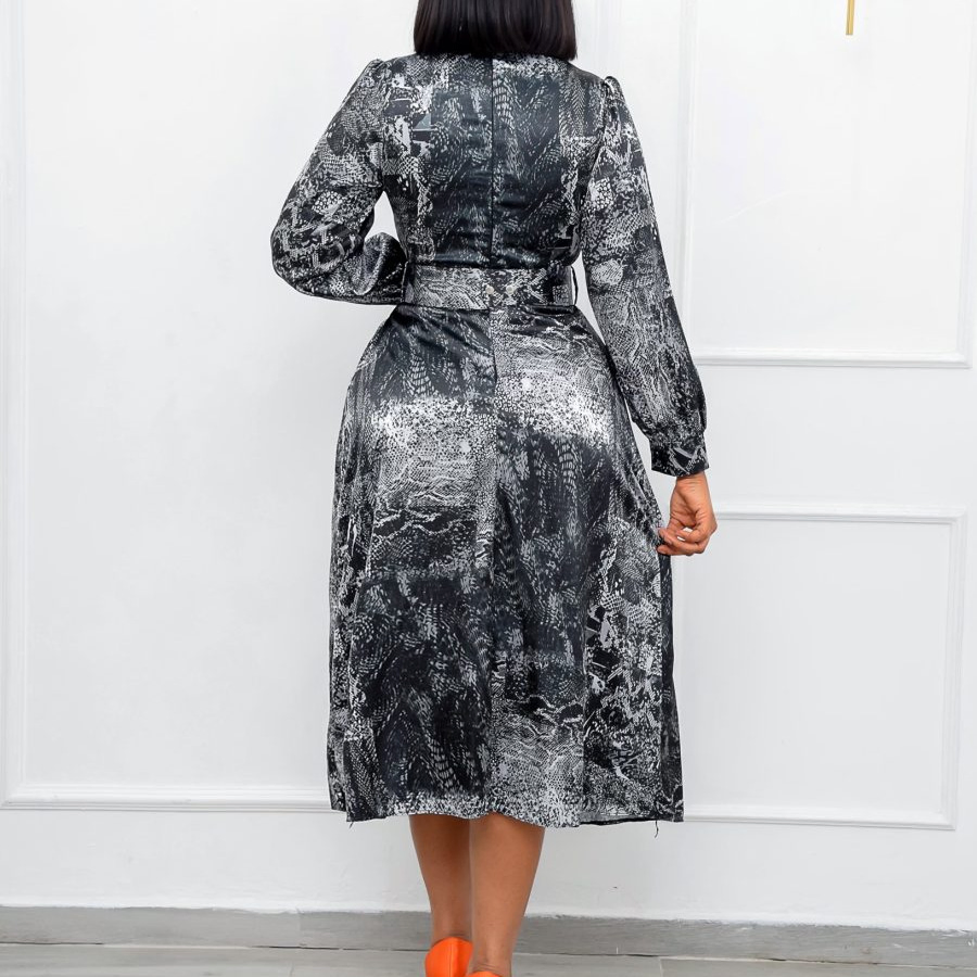 Fabricante de Roupas Personalizadas Vestido Casual Feminino de Manga Longa com Gola Lapela Estampado Solto em A Plus Size