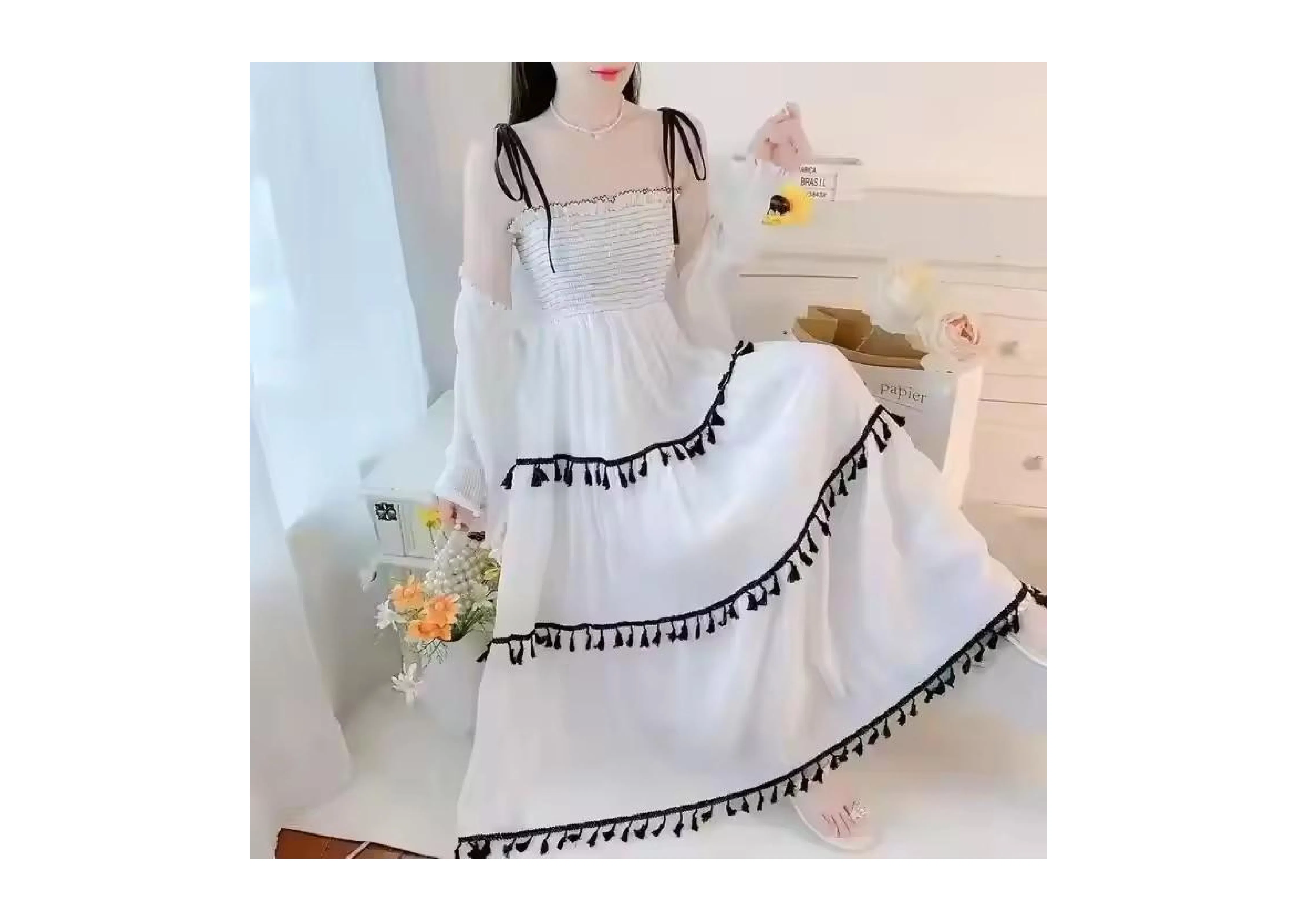 um Vestido Plissado de Chiffon Elegante e Nobre, Adequado para Atividades Casuais na Primavera