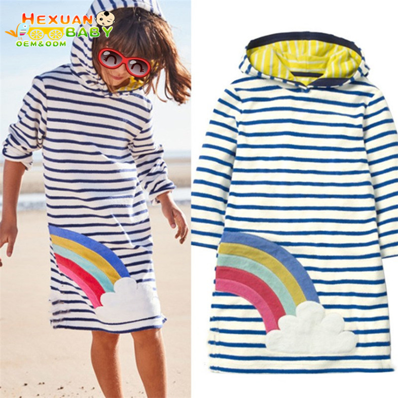 Roupas Casuais para Crianças de Algodão, Vestidos com Capuz de Manga Longa com Padrão de Arco-íris e Listras na Europa