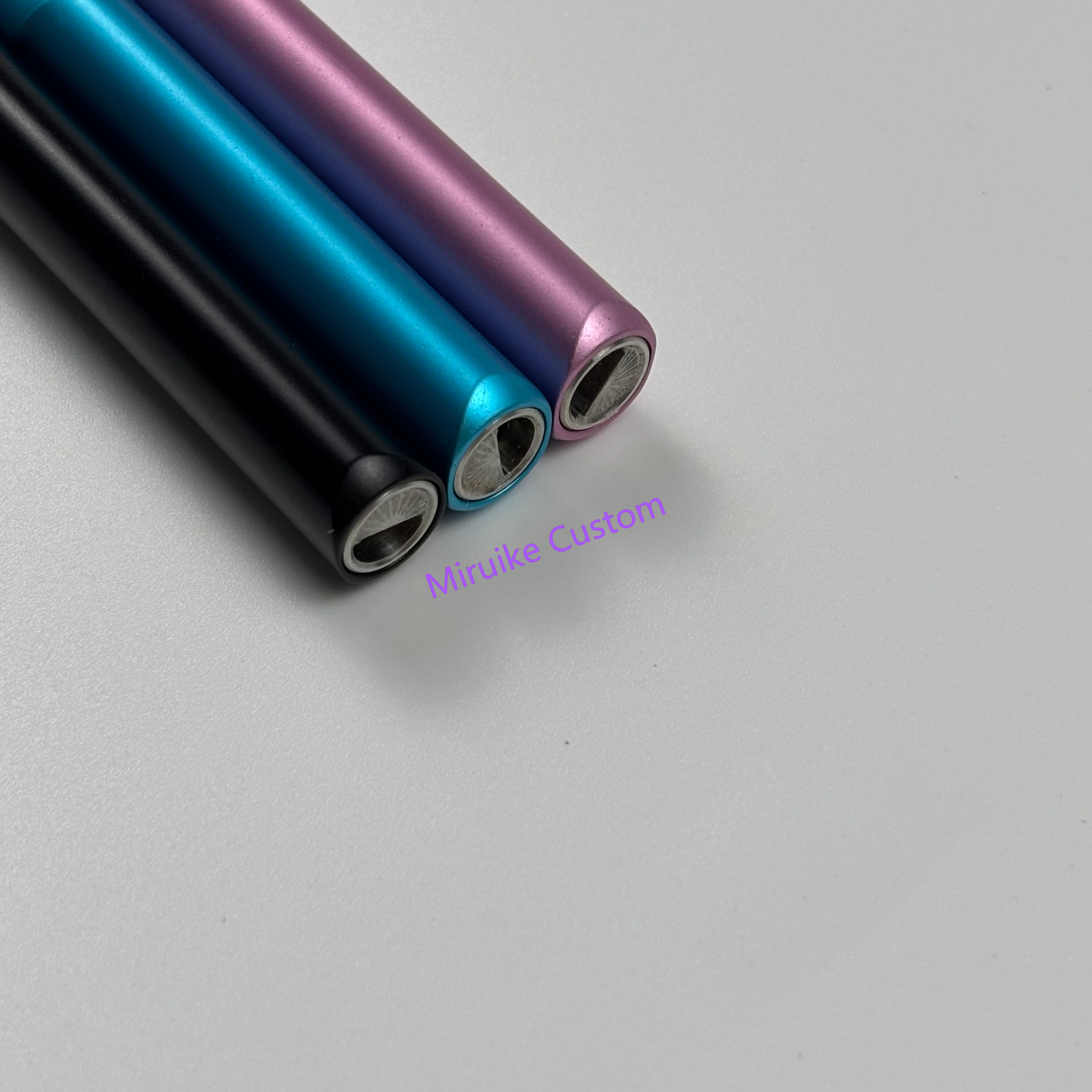 2026 Custom Brand Disposable Aluminium Flavored Smoke-Free Stick Zero Nicotine with Flavored Cartridge and Gift Box