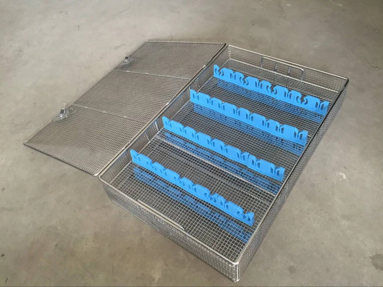 Medical Surgical Rigid Scope Sterilization Mesh Baskets Stainless Steel Mesh Endoscope Box Aluminum Customized Tray Medical Equipment Container