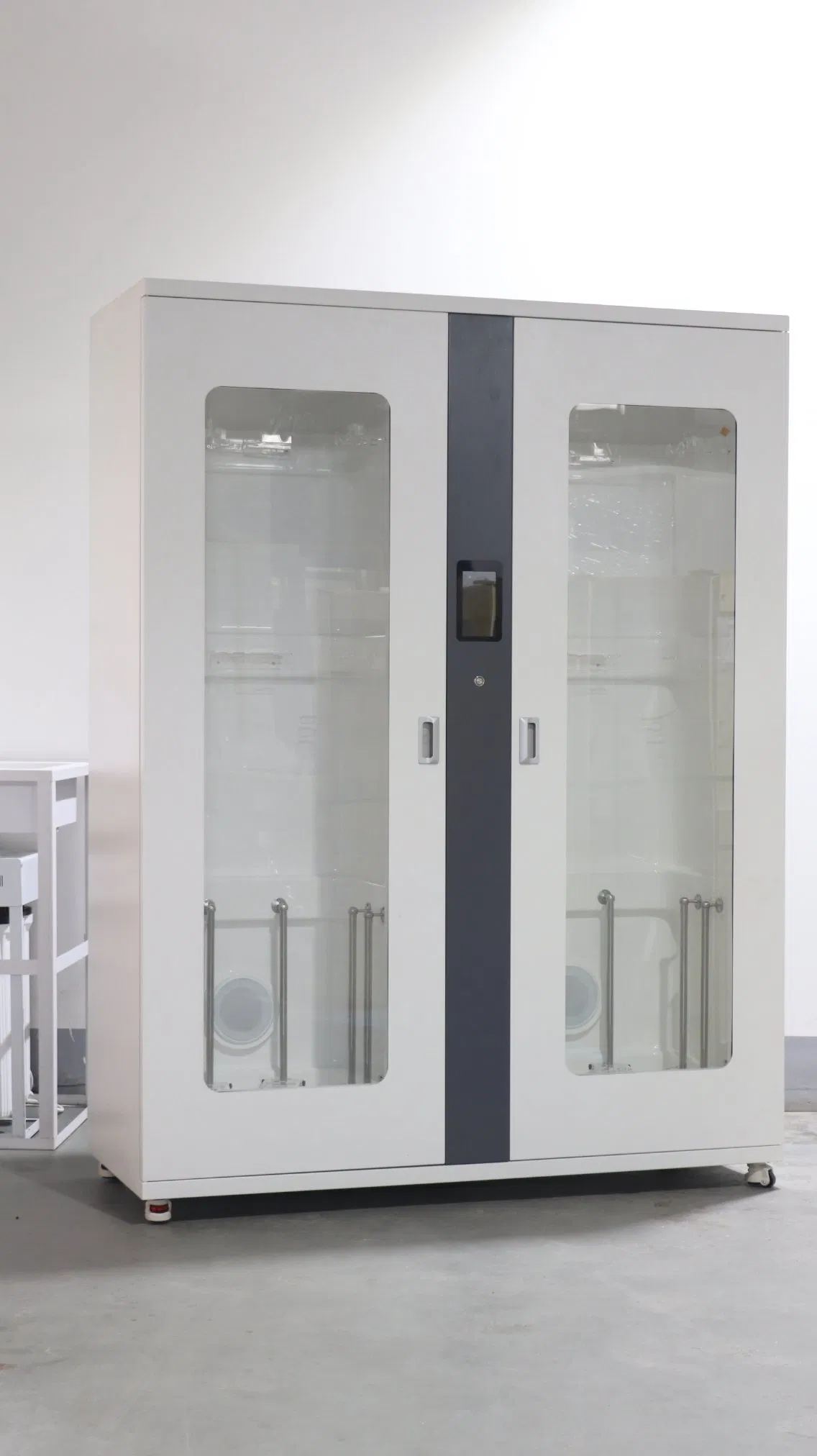 English Touch Screen HEPA Air Filtration Endoscope Storage Cabinet
