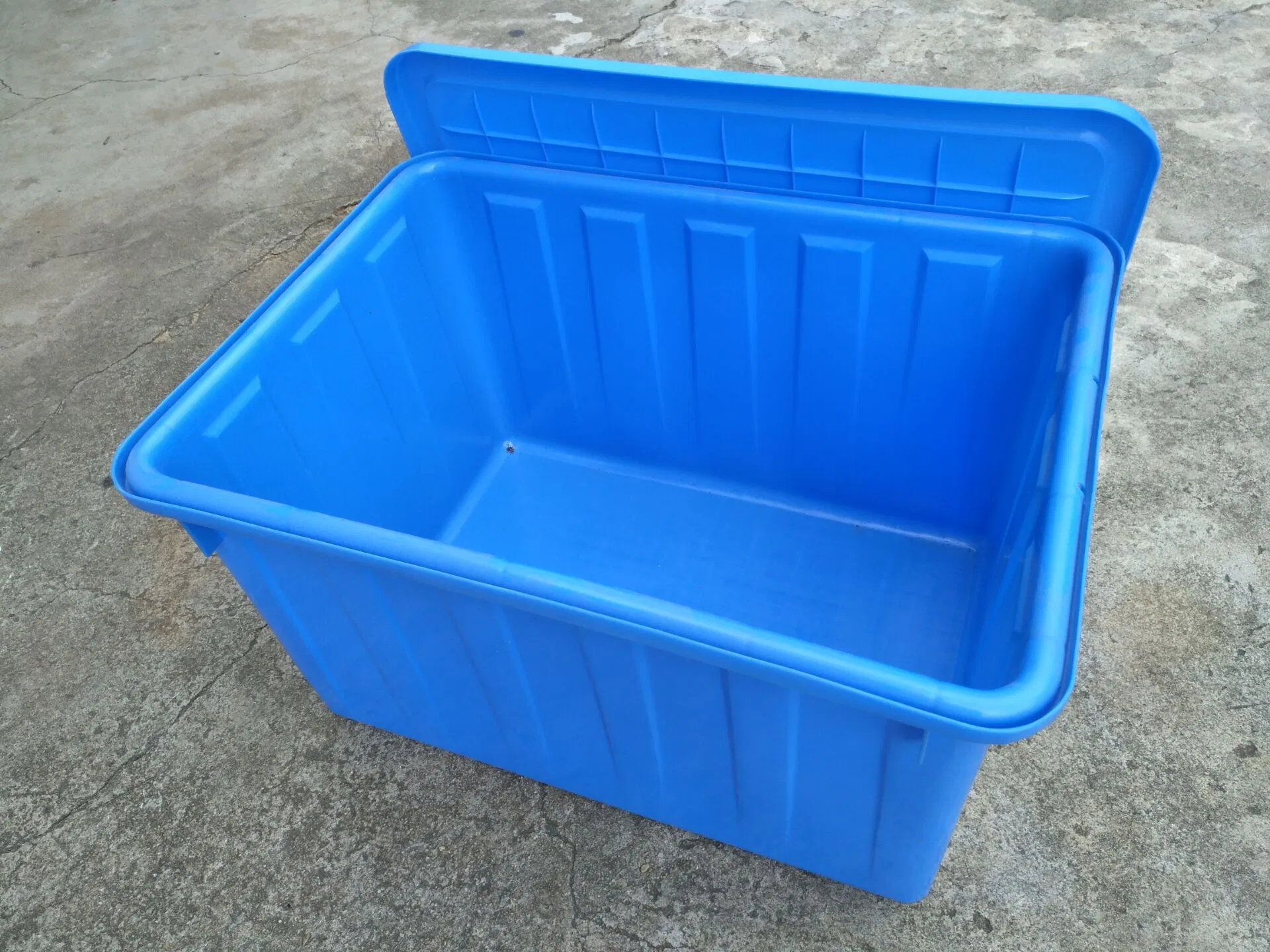 Quality Plastic Bin Containers for Organized Industrial Environments
