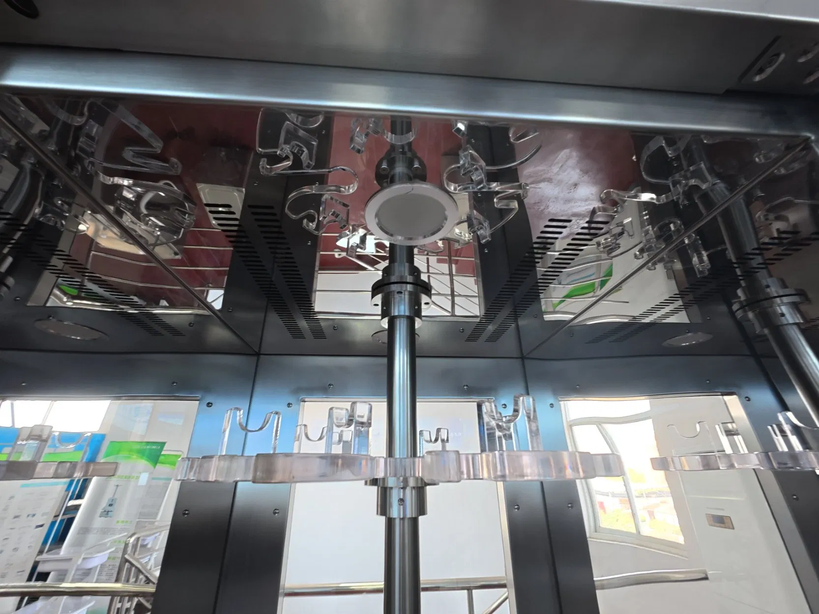 Smart Endoscope Storage Solution: Transparent Cabinet with Auto-Drying Functionality