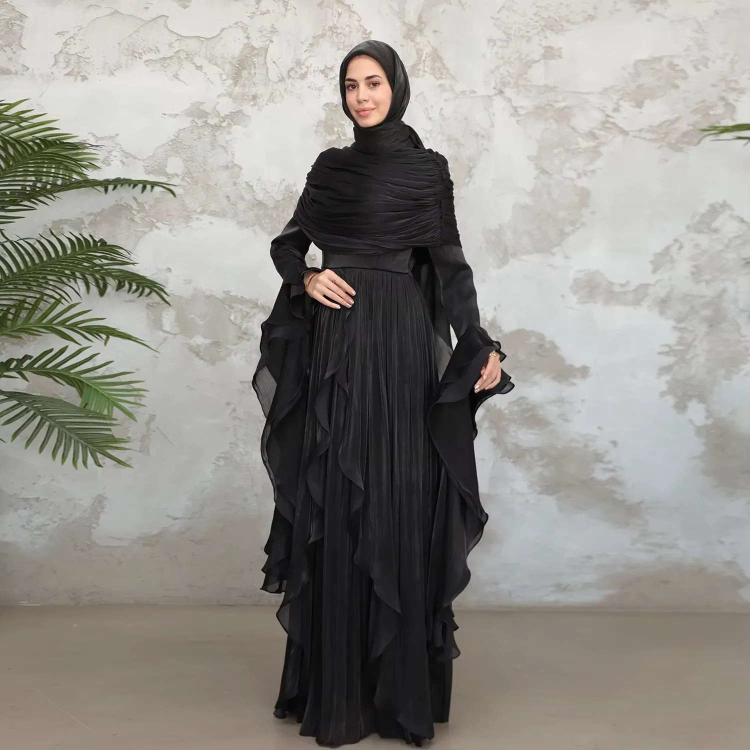 فستان عباءة نسائي أنيق مع كاب، فستان ماكسي بتفاصيل متموجة، ملابس مسائية محتشمة، فستان نسائي مسلم