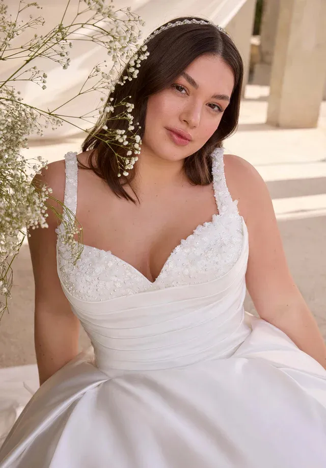 فستان زفاف براق بكم كبير مصمم حسب الطلب YA30