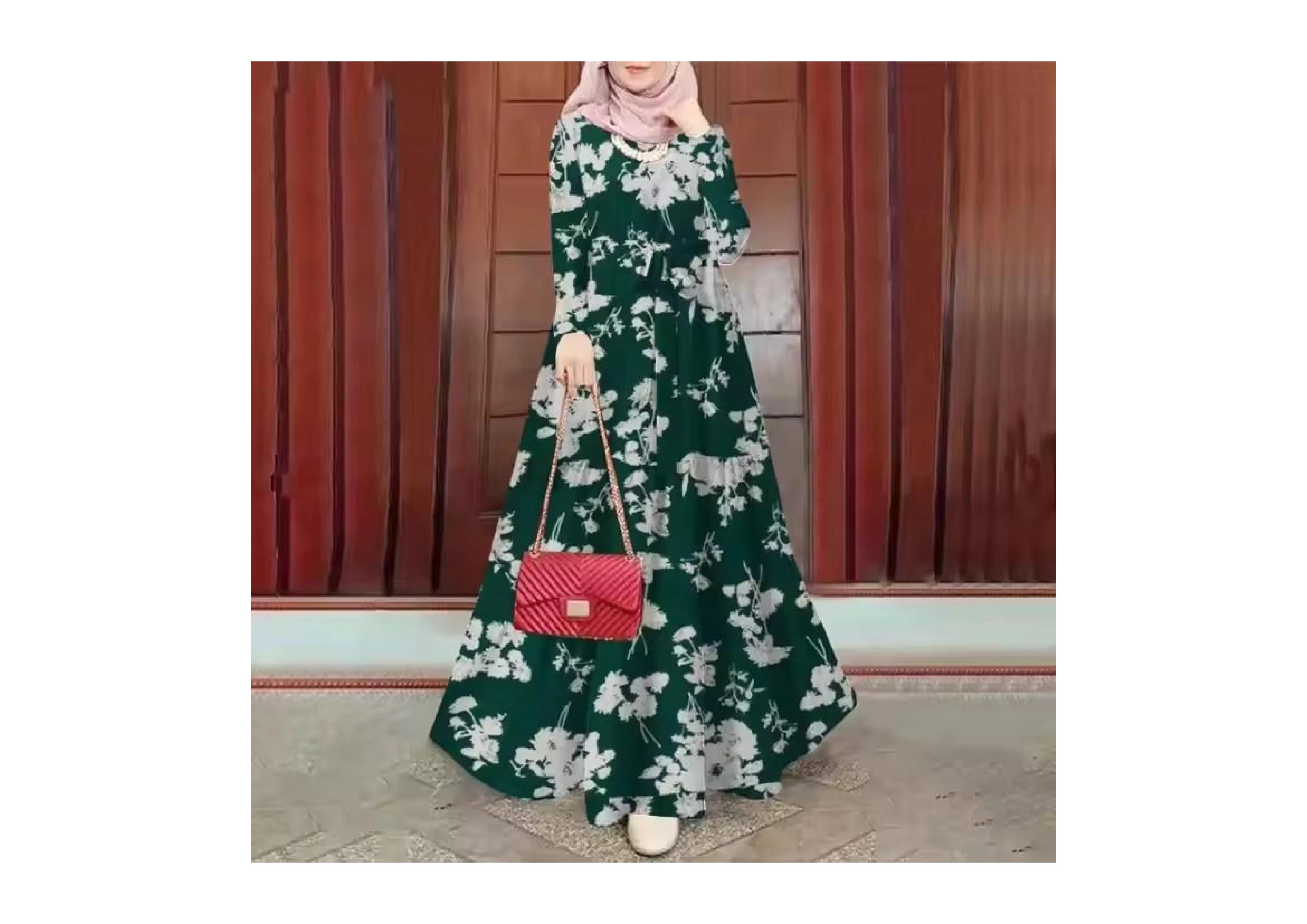 فستان عباءة مزخرف بالأزهار بأسلوب عصري يناسب المقاسات الكبيرة للموضة المحتشمة للمسلمات