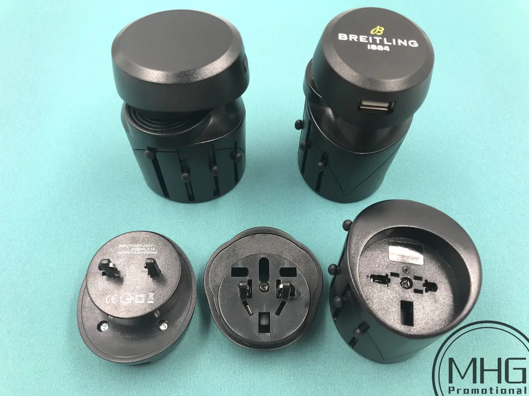 Universal Travel Power Adapter 4