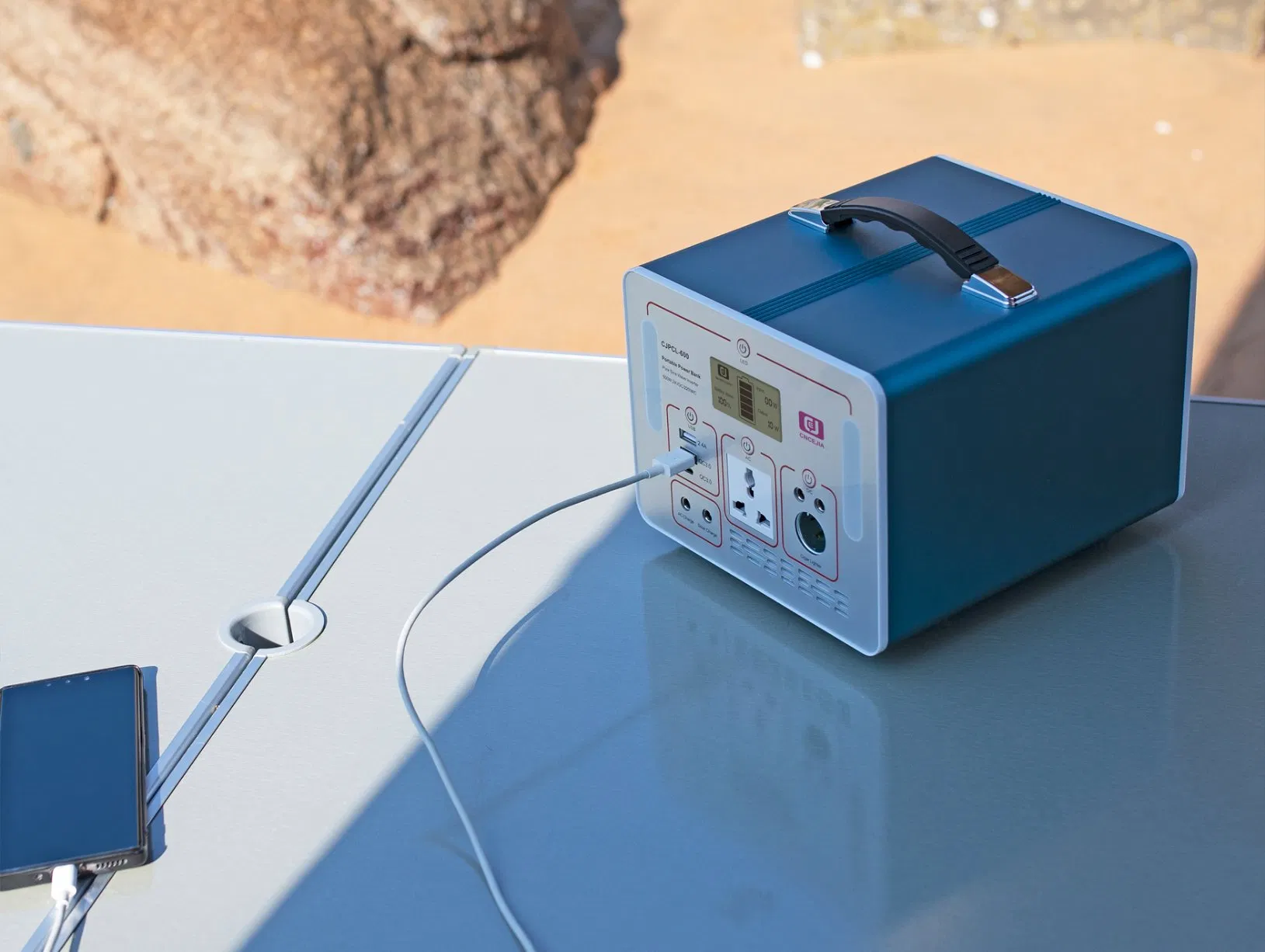 600W Solar Panel Fast Charging Lithium Battery Supply Power Bank Portable Power Station