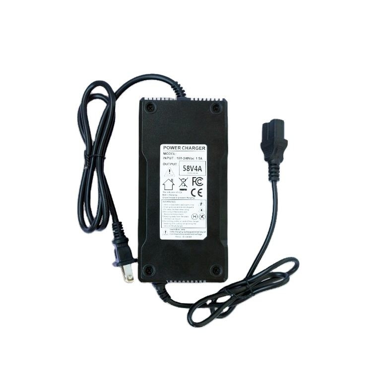 China Manufacture 12V 30A Universal Smart Portable 12 Volt Four Phase Lead Acid Battery Charger with Idital Display