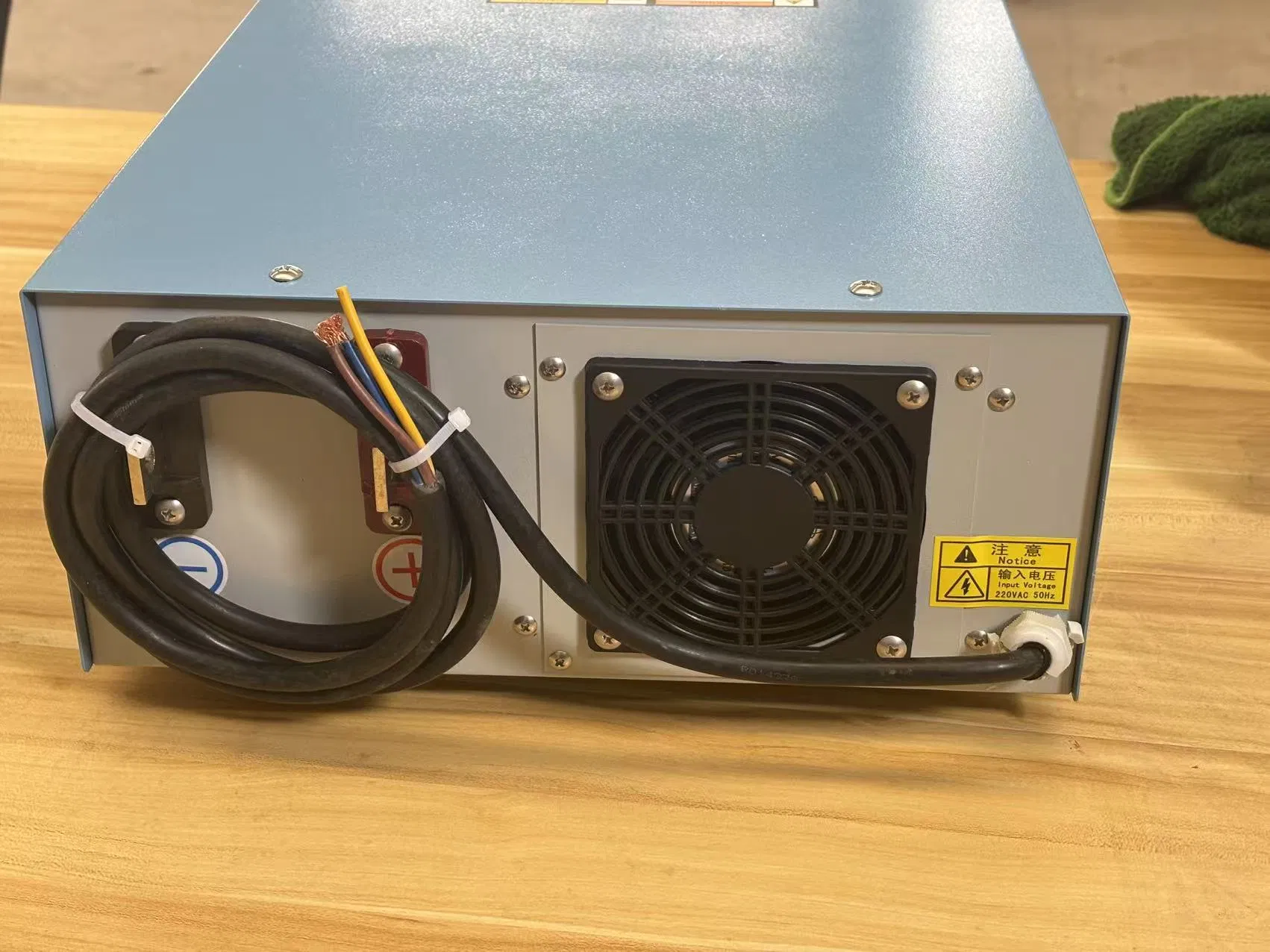 Brush Plating Machine 12V 100A Constant Voltage Constant Current for Metal Surface Repair