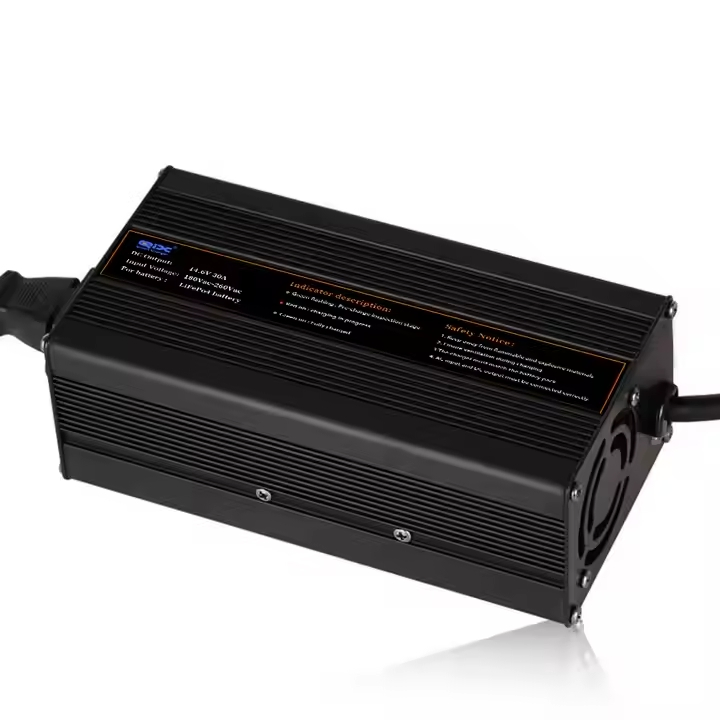 High-Power 500W Industrial DC Charger for Efficient Use
