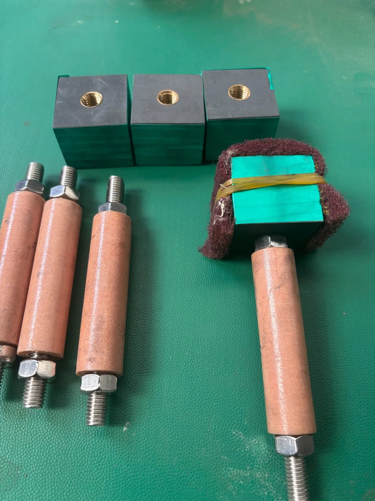 Brush Plating Machine 12V 100A Constant Voltage Constant Current for Metal Surface Repair