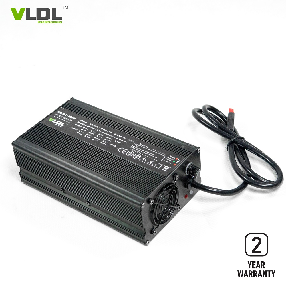 67.2V 7A Li-ion Battery Charger with Universal 110-230VAC Input